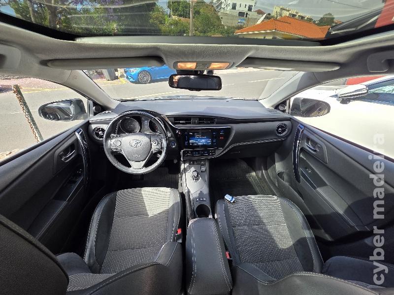 TOYOTA AURIS TOURING SPORT 1.8 HSD COMFORT HYBRID Híbrido