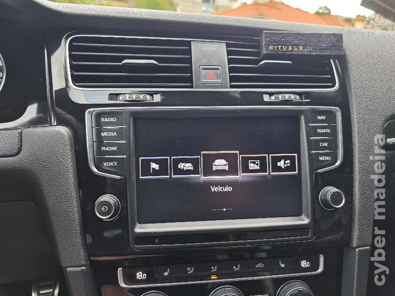 VOLKSWAGEN GOLF R 2.0 TSI 300cv Gasolina