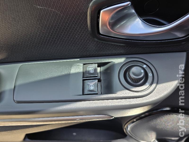 RENAULT CLIO ST 1.5 DCI LIMITED Gasóleo