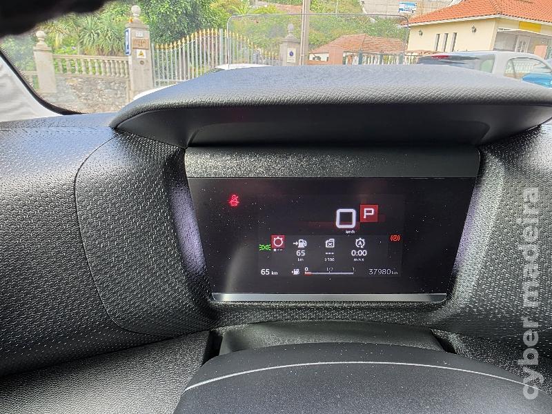 CITROEN C4 1.2 PURETECH EAT8 SHINE 130cv AUTOMÁTICO Gasolina