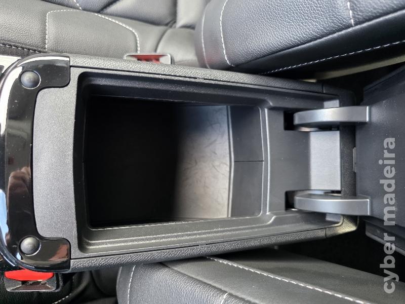 CITROEN C4 1.2 PURETECH EAT8 SHINE 130cv AUTOMÁTICO Gasolina