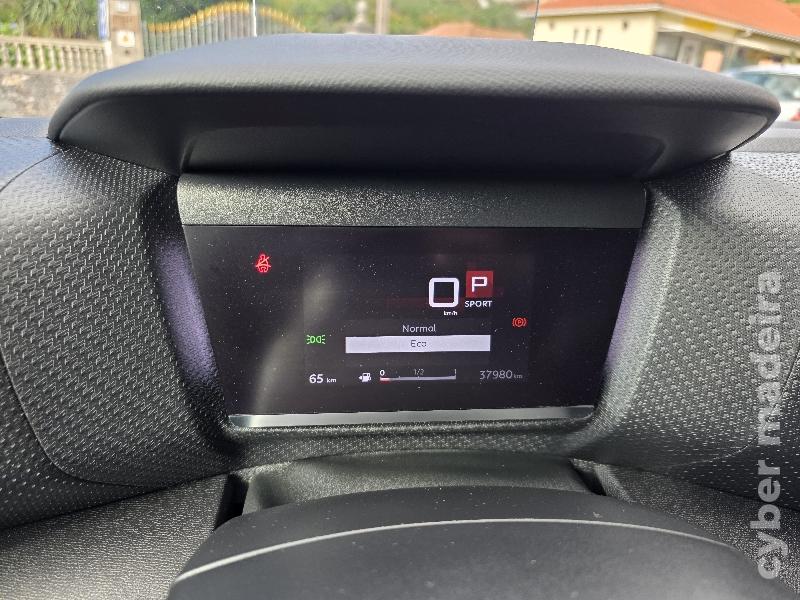 CITROEN C4 1.2 PURETECH EAT8 SHINE 130cv AUTOMÁTICO Gasolina