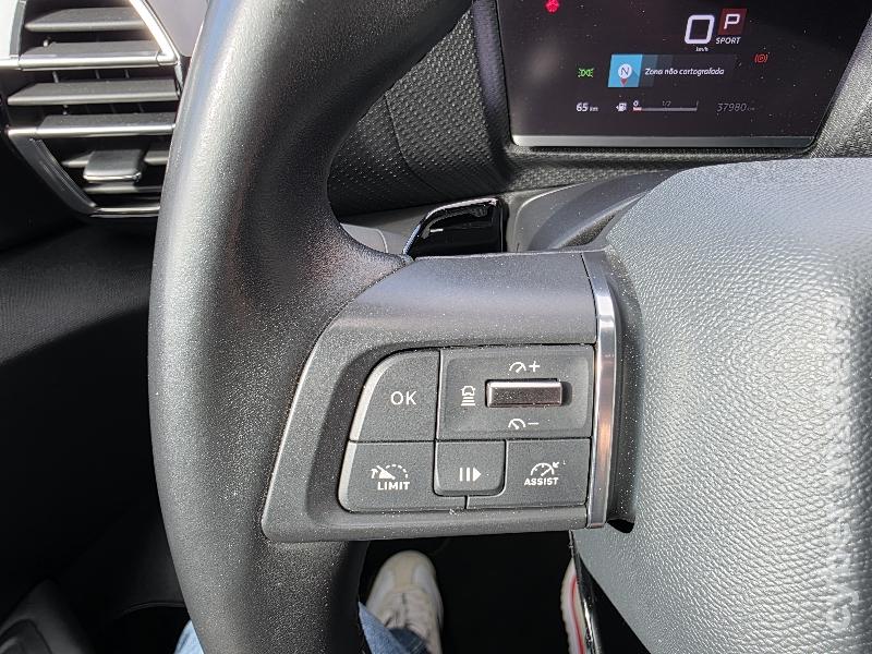 CITROEN C4 1.2 PURETECH EAT8 SHINE 130cv AUTOMÁTICO Gasolina