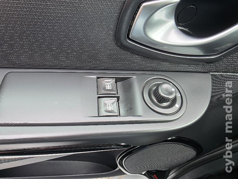 RENAULT CLIO ST 1.5 DCI LIMITED Gasóleo
