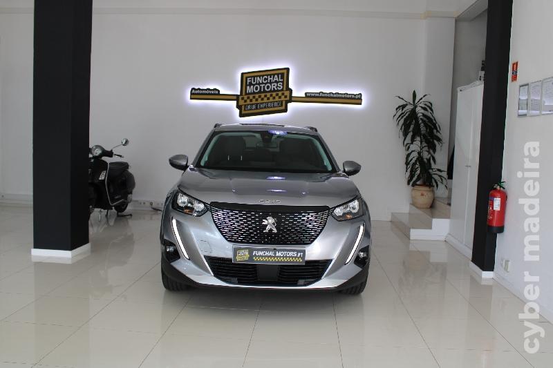 PEUGEOT 2008 e-2008 50 kWh Allure Pack Eléctrico