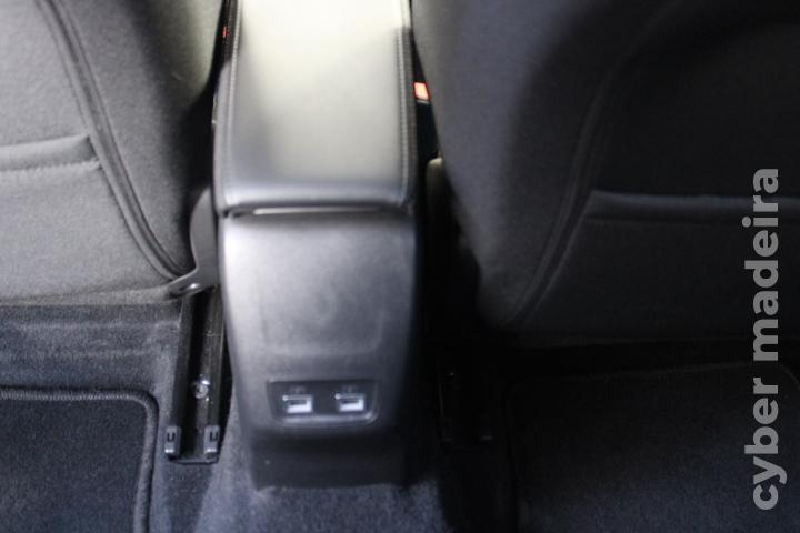 PEUGEOT 2008 e-2008 50 kWh Allure Pack Eléctrico