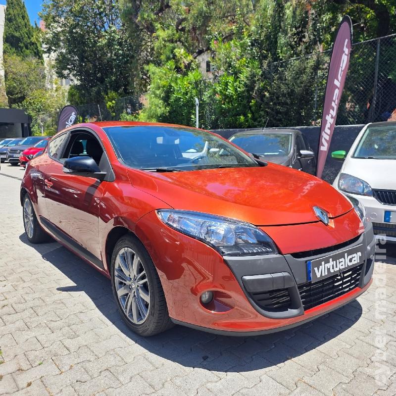 RENAULT MEGANE COUPE 1.5 DCI C/GARANTIA Gasóleo