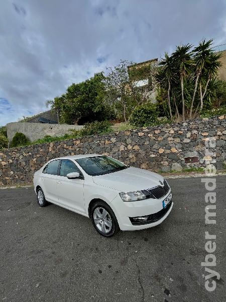 SKODA FAVORIT RAPID Gasolina