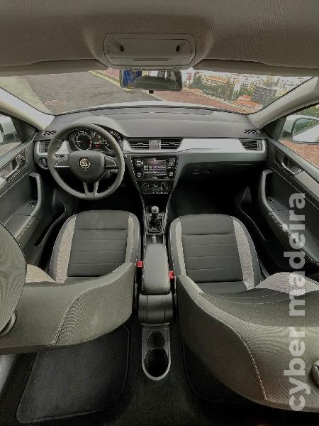 SKODA FAVORIT RAPID Gasolina