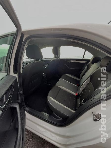 SKODA FAVORIT RAPID Gasolina