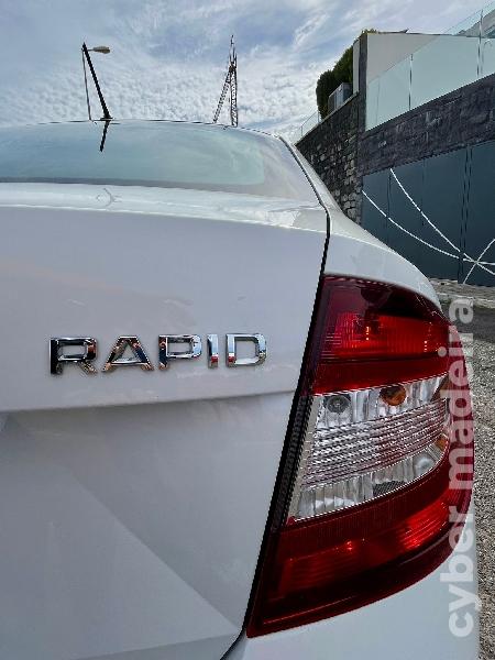 SKODA FAVORIT RAPID Gasolina