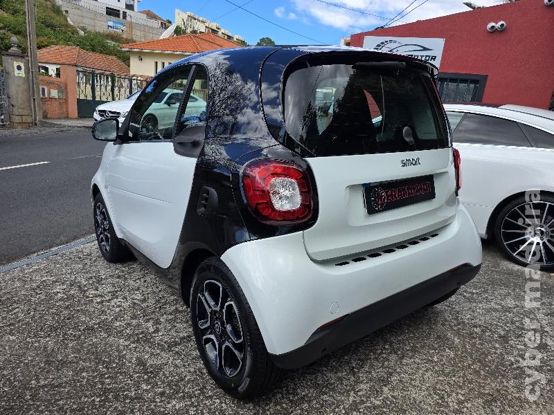 SMART FORTWO 0.9 TURBO PRIME AUTOMÁTICO 90CV Gasolina