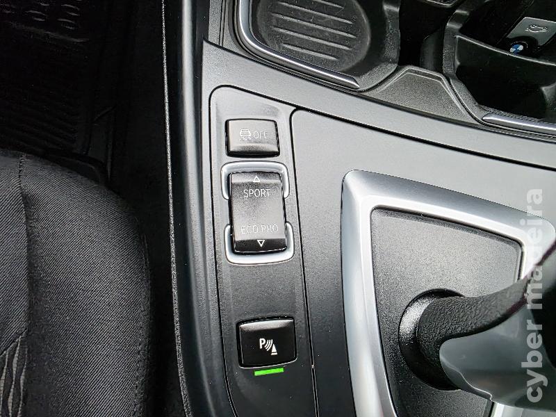 BMW Serie 1 116D ADVANTAGE AUTOMÁTICO Gasóleo