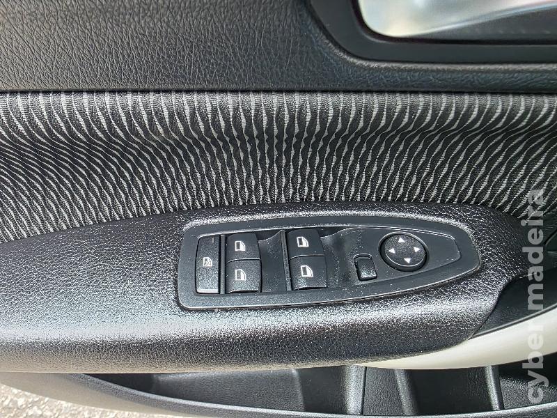 BMW Serie 1 116D ADVANTAGE AUTOMÁTICO Gasóleo