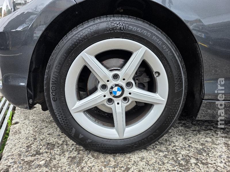 BMW Serie 1 116D ADVANTAGE AUTOMÁTICO Gasóleo