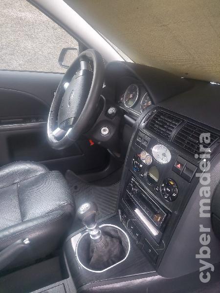 FORD MONDEO 2.0 Turbo Diesel Gasóleo