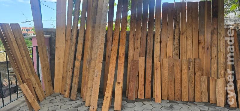 Vendo 10,5m2 de soalho em Riga
