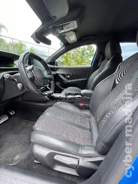 PEUGEOT 208 GT Eléctrico