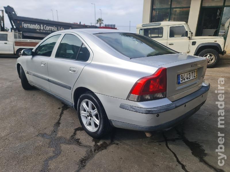 VOLVO S60 D5 Gasóleo