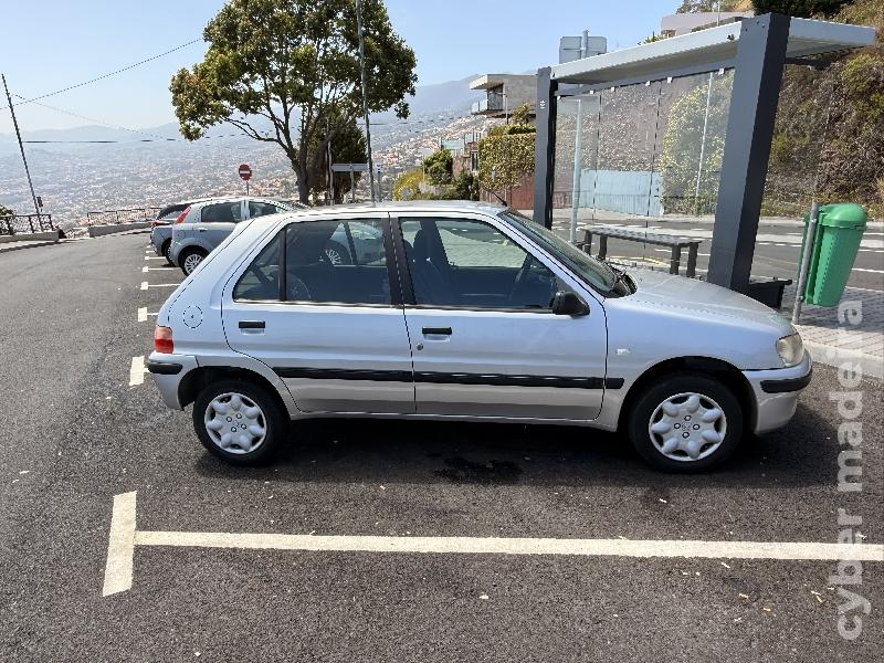 PEUGEOT 106 1.0 Gasolina