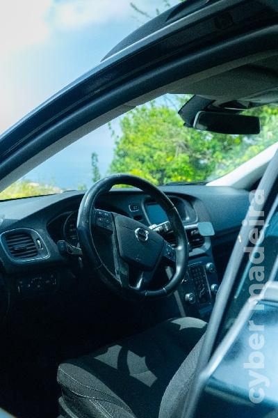 VOLVO CROSS COUNTRY v40 Gasóleo