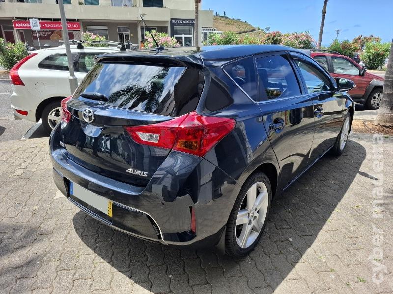 TOYOTA AURIS 1.6 VVTi Exclusive 132cv Gasolina