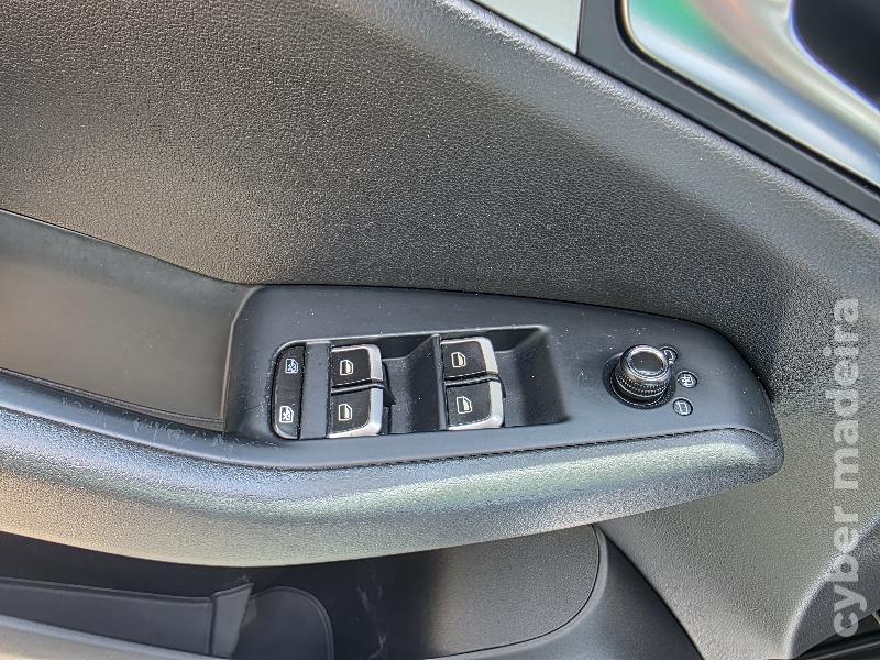 AUDI Q5 2.0 TDI QUATTRO ULTRA 170CV Gasóleo