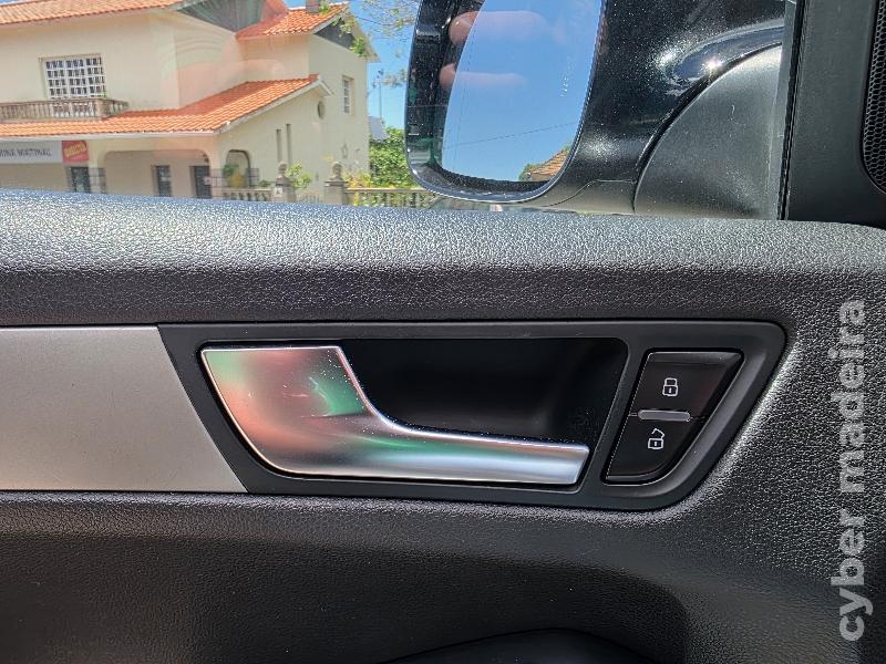 AUDI Q5 2.0 TDI QUATTRO ULTRA 170CV Gasóleo
