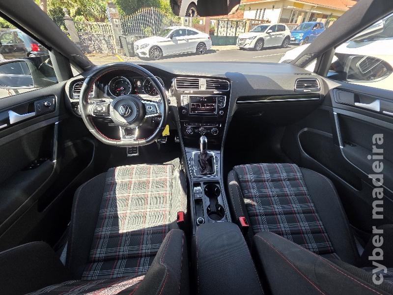 VOLKSWAGEN GOLF 2.0 TSI GTI DSG PERFORMANCE Gasolina