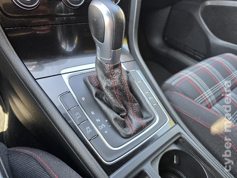 VOLKSWAGEN GOLF 2.0 TSI GTI DSG PERFORMANCE Gasolina