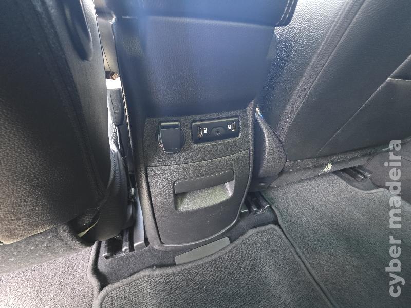 RENAULT SCENIC 1.5 DCI LIMITED 7 LUGARES Gasóleo