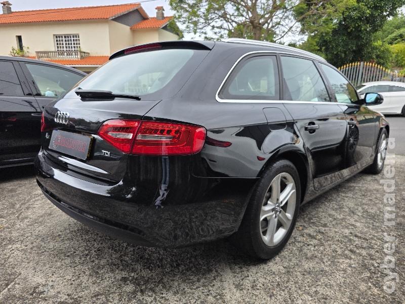 AUDI A4 AVANT 2.0 TDI ULTRA 177CV Gasóleo