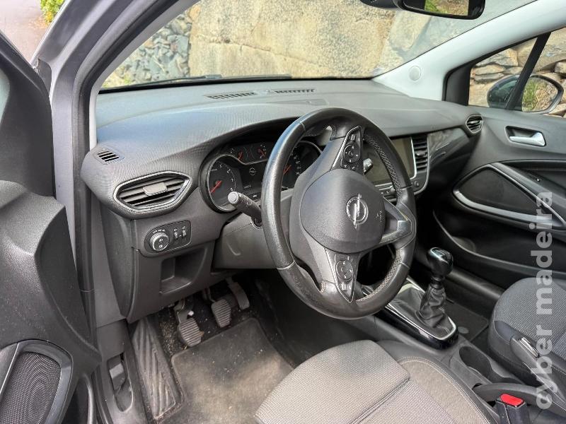 OPEL CORSA CROSSLAND Gasóleo