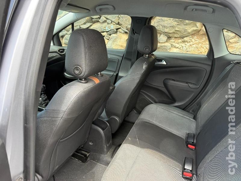 OPEL CORSA CROSSLAND Gasóleo