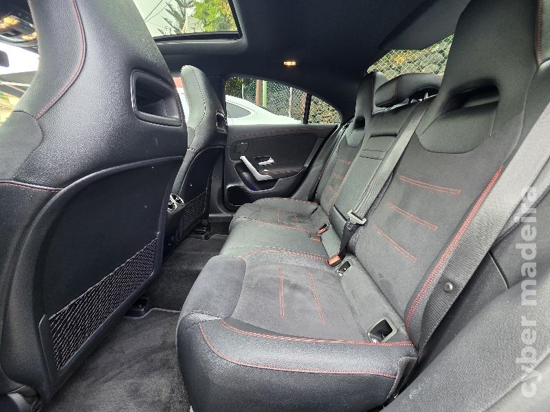 MERCEDES CLA 200d AMG LINE AUTOMÁTICO Gasóleo