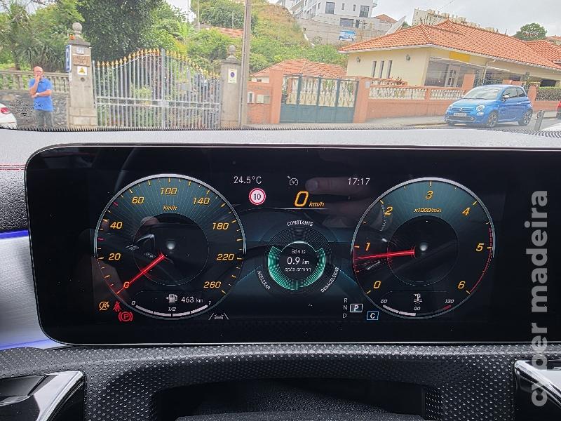 MERCEDES CLA 200d AMG LINE AUTOMÁTICO Gasóleo