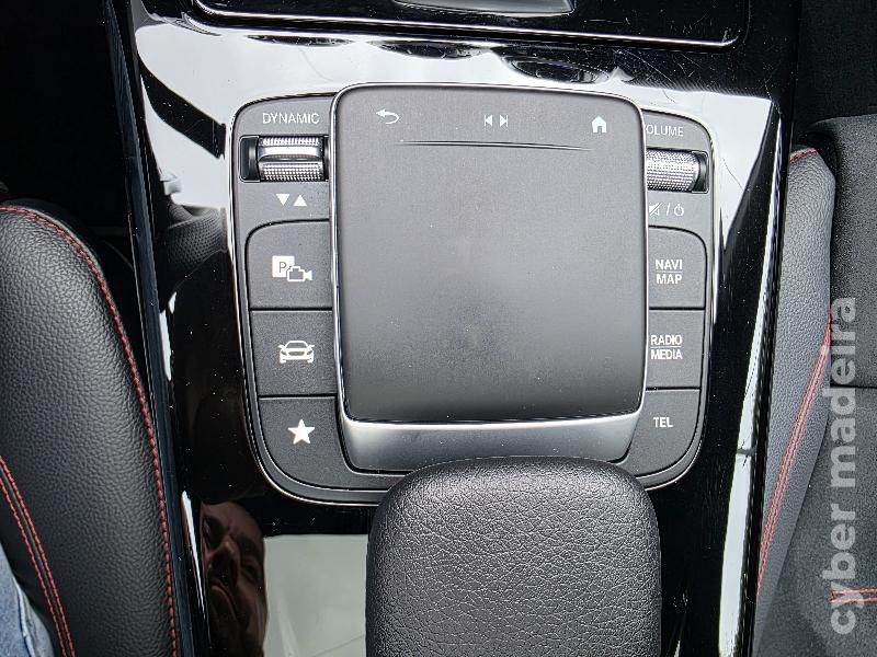 MERCEDES CLA 200d AMG LINE AUTOMÁTICO Gasóleo