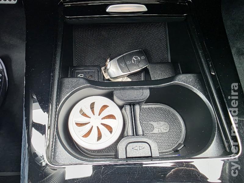 MERCEDES CLA 200d AMG LINE AUTOMÁTICO Gasóleo