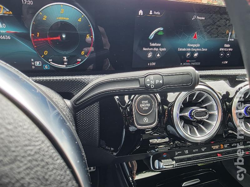 MERCEDES CLA 200d AMG LINE AUTOMÁTICO Gasóleo