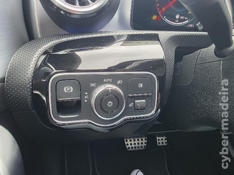 MERCEDES CLA 200d AMG LINE AUTOMÁTICO Gasóleo
