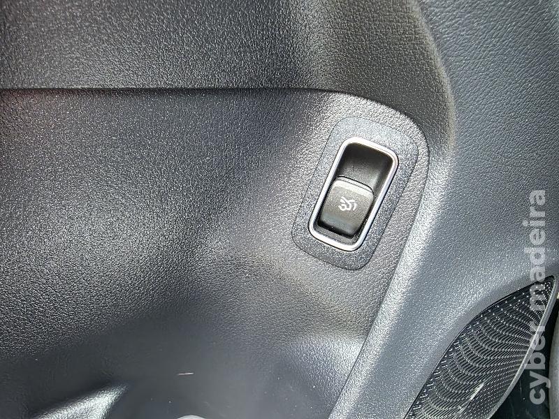 MERCEDES CLA 200d AMG LINE AUTOMÁTICO Gasóleo