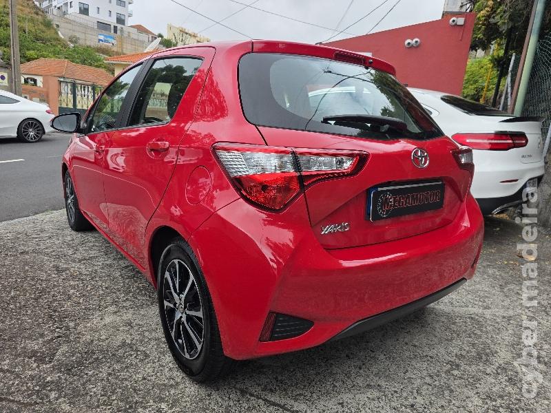 TOYOTA YARIS 1.0 VVT-I COMFORT 72cv Gasolina