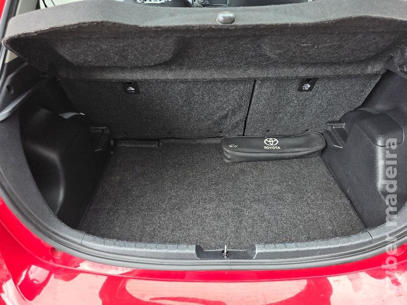 TOYOTA YARIS 1.0 VVT-I COMFORT 72cv Gasolina