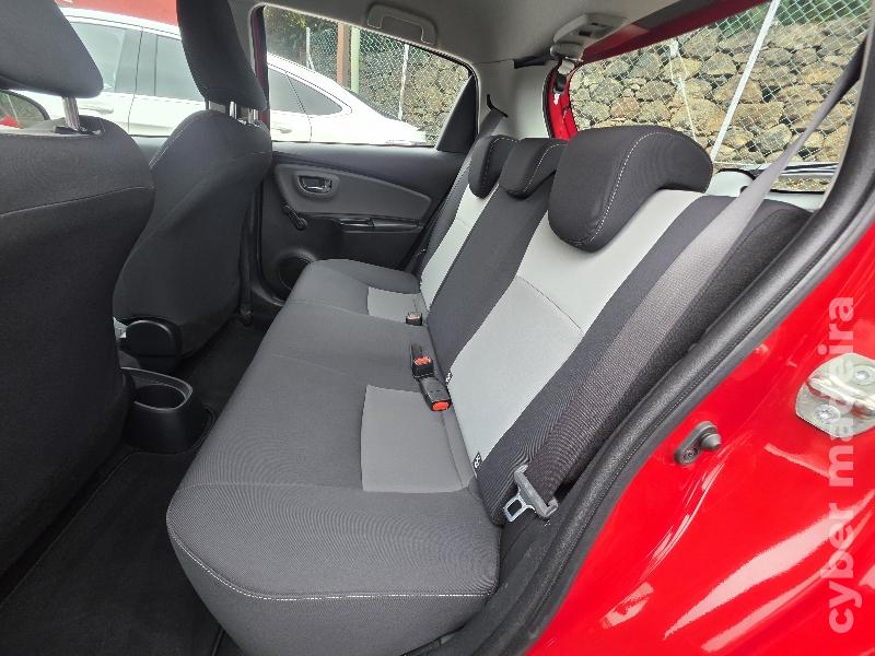 TOYOTA YARIS 1.0 VVT-I COMFORT 72cv Gasolina