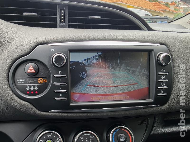 TOYOTA YARIS 1.0 VVT-I COMFORT 72cv Gasolina