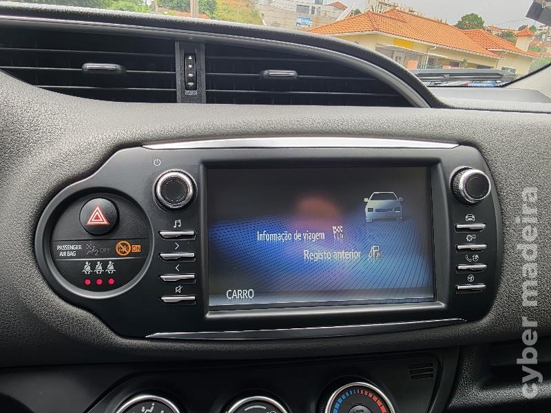 TOYOTA YARIS 1.0 VVT-I COMFORT 72cv Gasolina