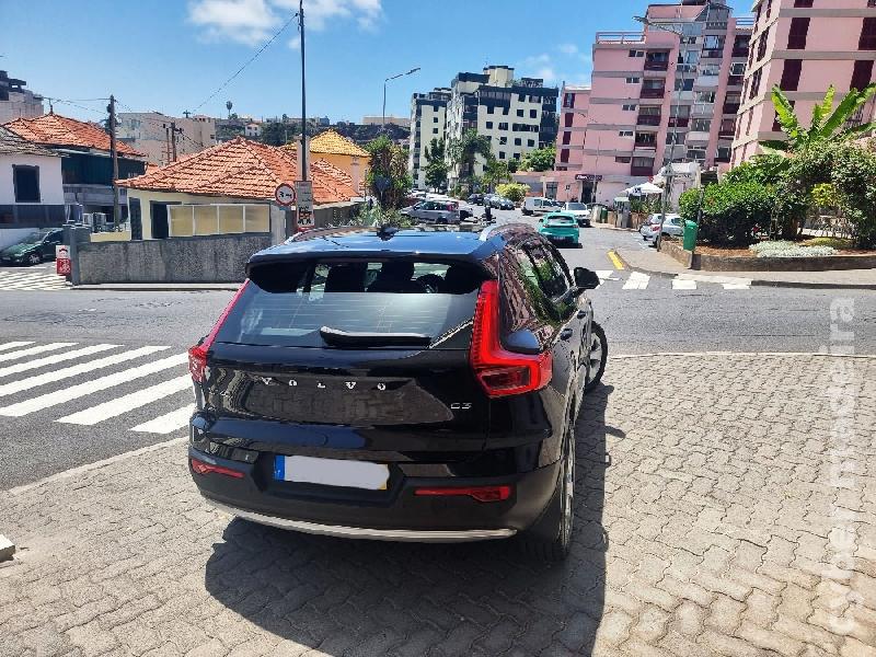 VOLVO XC 40 2.0 D3 Momentum Plus 150cv Gasóleo