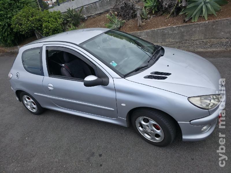 PEUGEOT 206 1.4 Gasolina