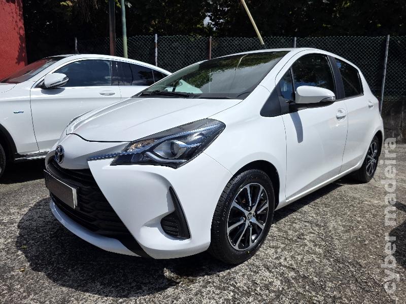 TOYOTA YARIS 1.0 VVT-I COMFORT 72CV Gasolina