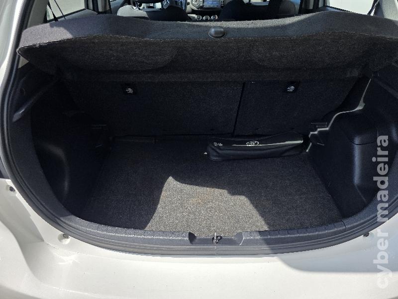 TOYOTA YARIS 1.0 VVT-I COMFORT 72CV Gasolina